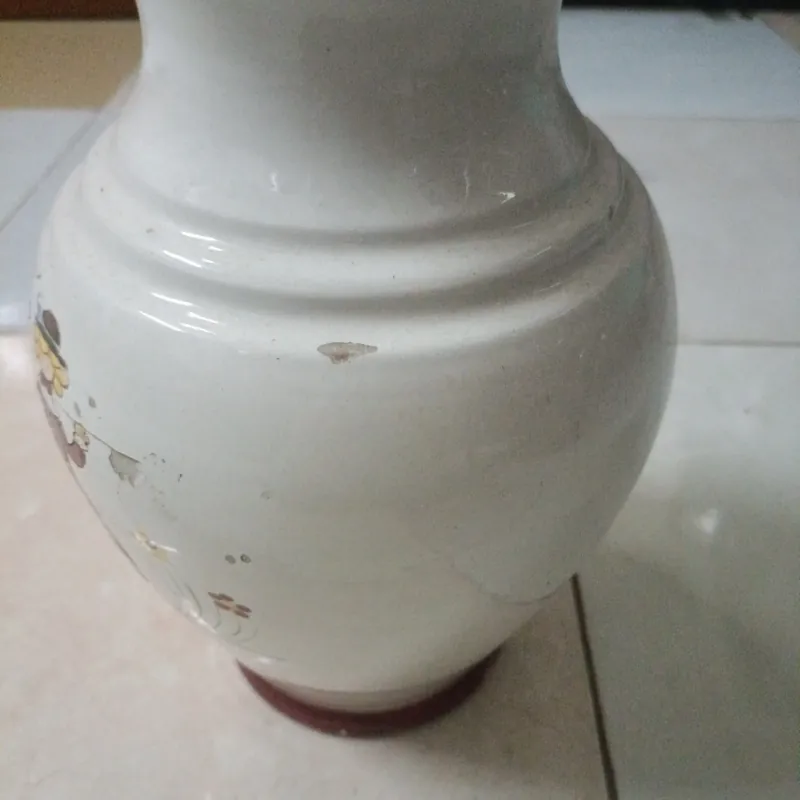 Bình gốm hình hai vợ chồng  1029313