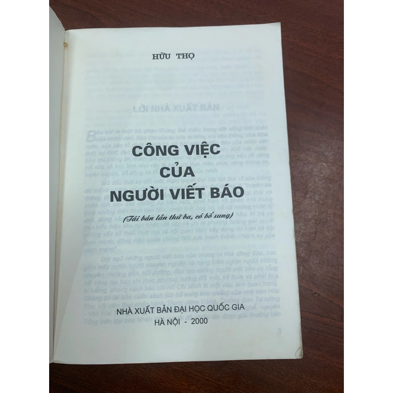 Công việc của người viết báo 297911