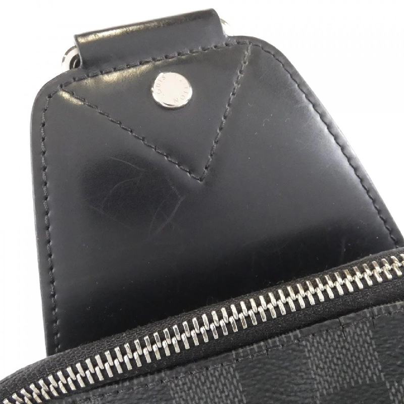 Túi đeo chéo Louis Vuitton Damier Graphite Avenue N41719 - Hàng hiệu Chính hãng 768368