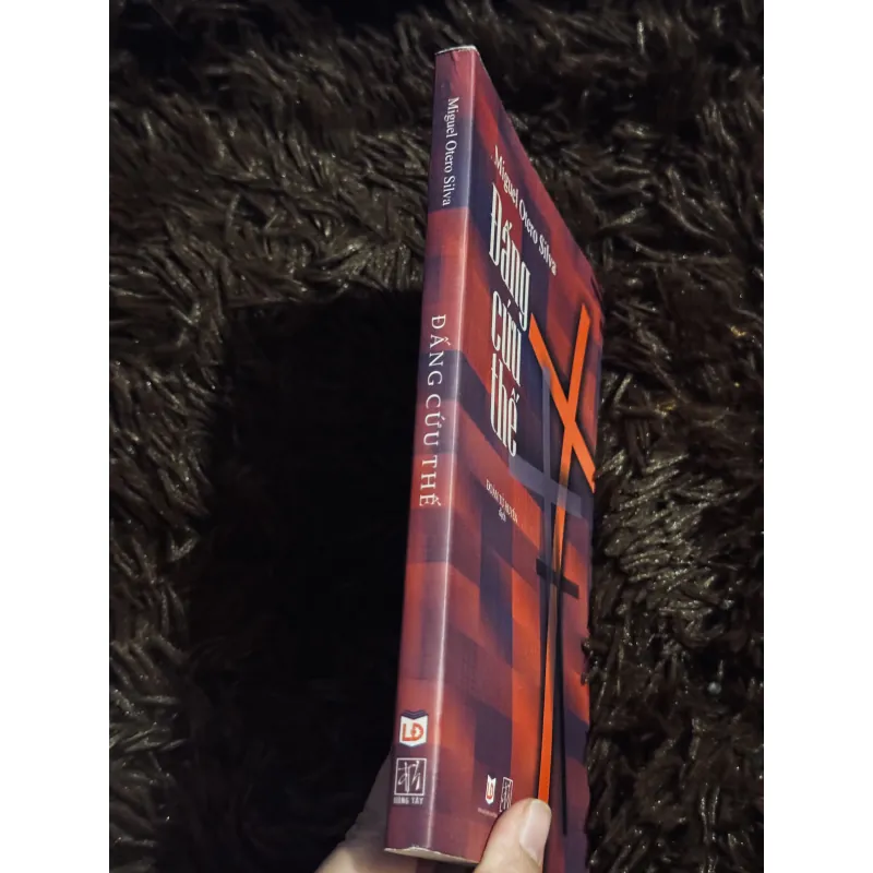 Đấng cứu thế  755424