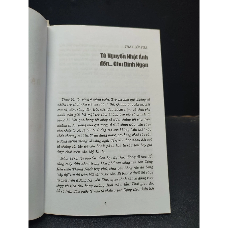 Bay Cao Hơn Boeing, Chu Đình Ngạn/ Nguyễn Nhật Ánh, 2005 mới 80% (Ố Vàng) HCM1304 văn học 913939