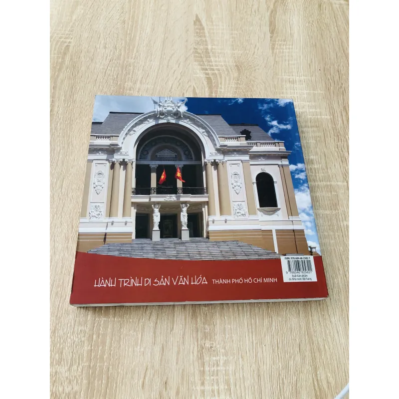 HÀNH TRÌNH DI SẢN VĂN HÓA TP. HỒ CHÍ MINH 973706