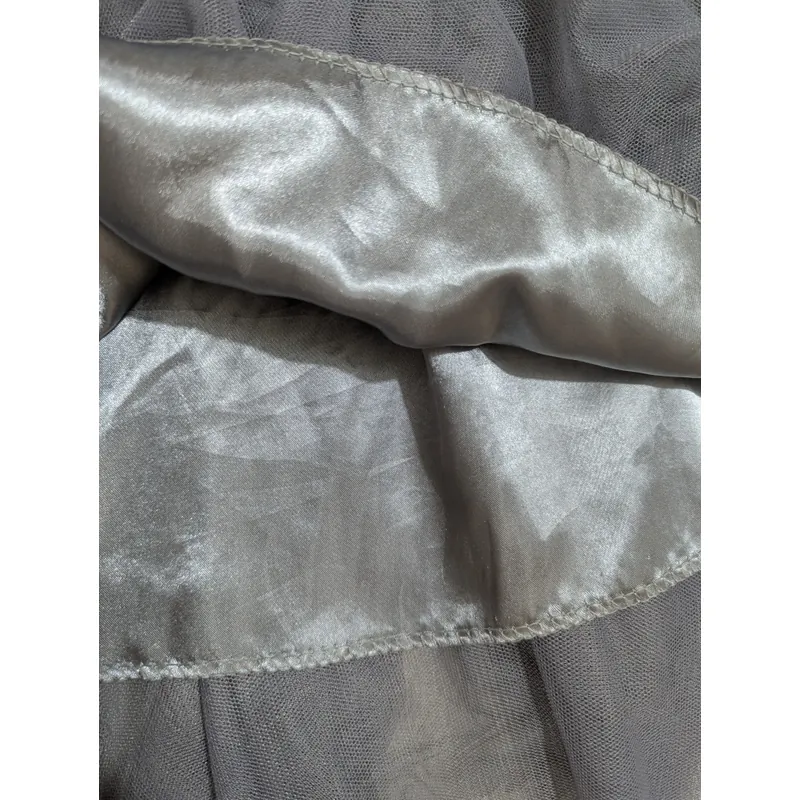 Váy xoè công chúa màu xám sz S,M 98% 605605