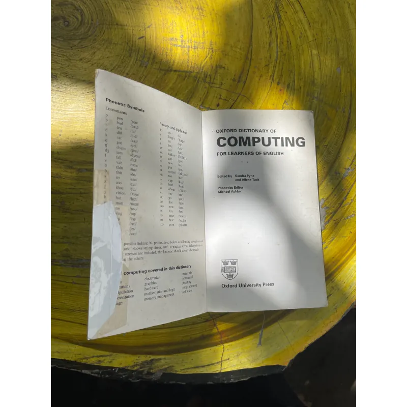 OXFORD DICTIONARY OF COMPUTING FOR LEARNERS OF ENGLISH 731553