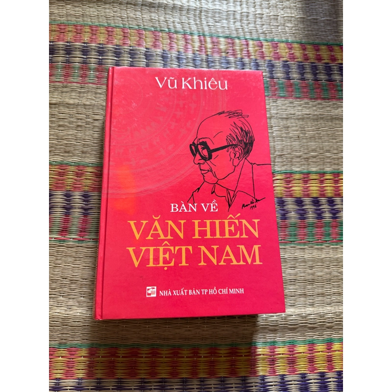 Bàn về văn hiến Việt Nam 387969