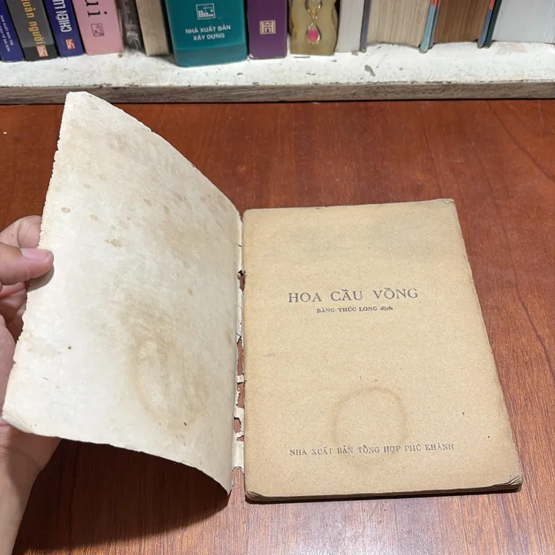 II Sưu Tầm: Hoa Cầu Vồng - Bàng Thúc Long (Dịch) - 1988 932930