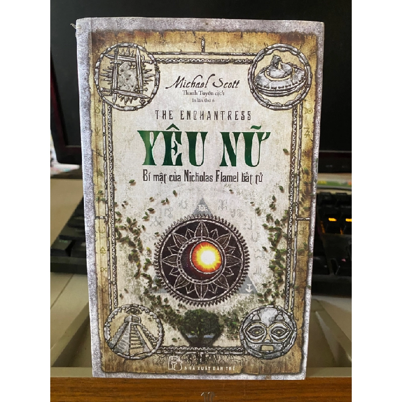 Yêu nữ bí mật của Nicholasflamel bất tử -Sách lưu kho mới còn seal-  Michael Scott [2001] SÁCH VĂN HỌC 443249