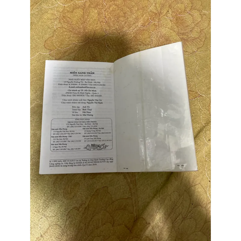 COMBO LUỸ HOA & MIỀN XANH THẲM 728423