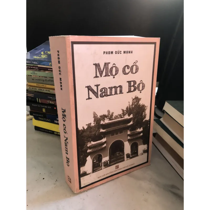 Mộ cổ Nam Bộ 714011