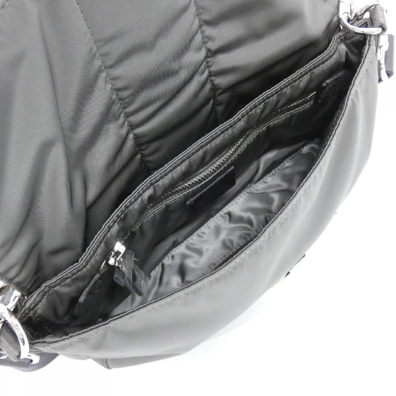 Túi đeo hông Fendi Baguette 7VA472 A91S 608405