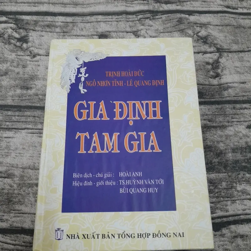GIA ĐỊNH TAM GIA-Biên dịch Hoài Anh. Hiệu đính TS. Huỳnh Văn Tới...Bản năm 2003 739123