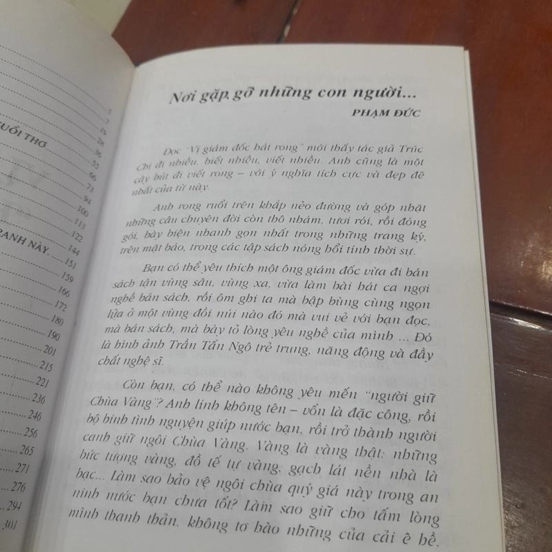 TRÚC CHI - vị giám đốc "hát rong" 479139