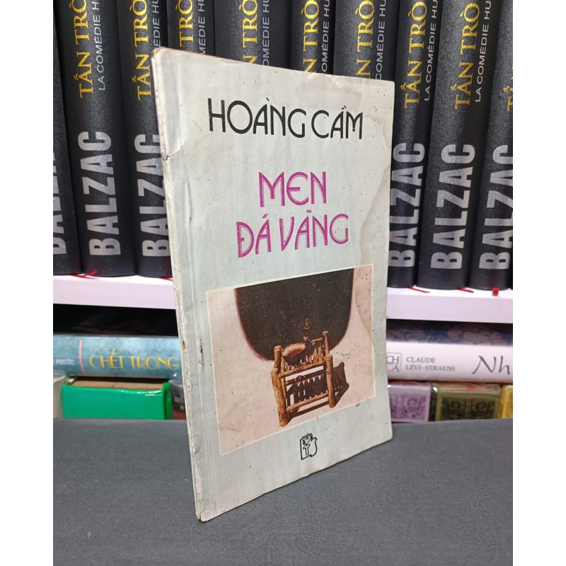 Men Đá Vàng (Hoàng Cầm) 329175