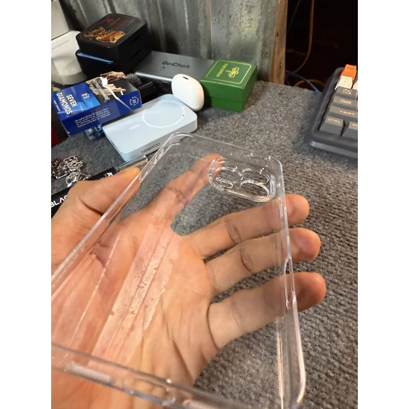 ỐP LƯNG IPHONE 16promax CHỐNG Ố VÀNG cũ 662448