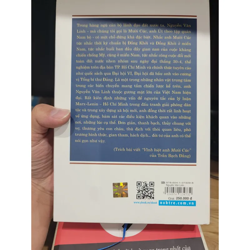 Nguyễn Văn Linh hành trình cùng lịch sử bìa cứng  713125