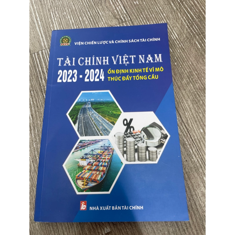 Tài chính việt nam 2023-2024 ổn định kinh tế vĩ mô thúc đẩy tổng cầu .61 324881