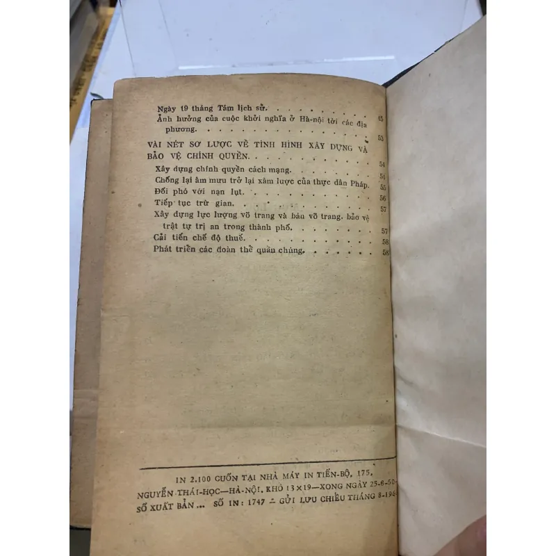 HÀ NỘI TRONG THỜI KỲ CÁCH MẠNG THÁNG 8 - BÙI HỮU KHÁNH 935307
