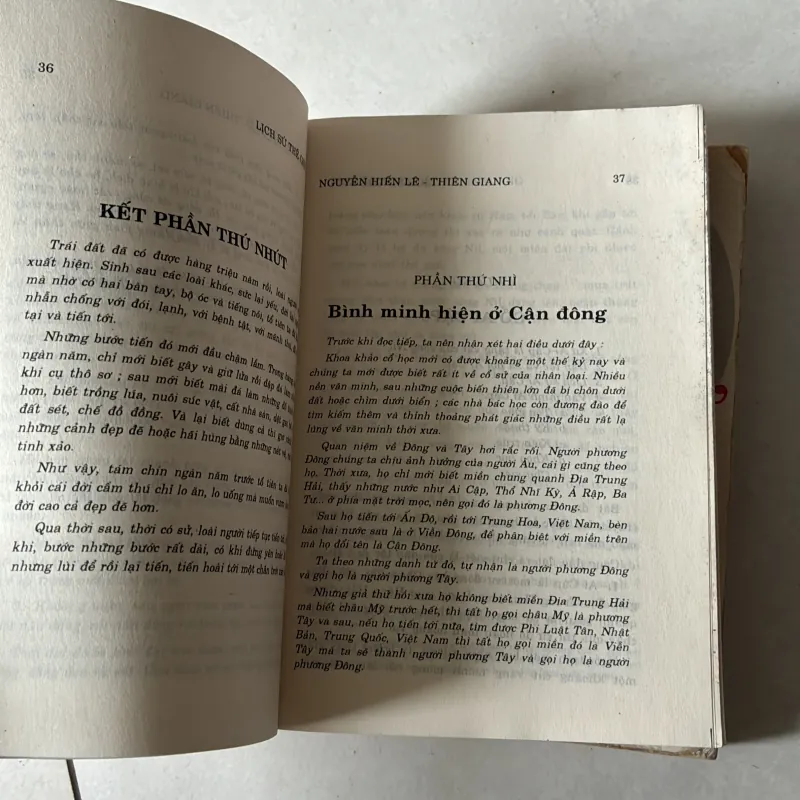 Lịch sử thế giới (trọn bộ 2 tập) - Nguyễn Hiến Lê 756808