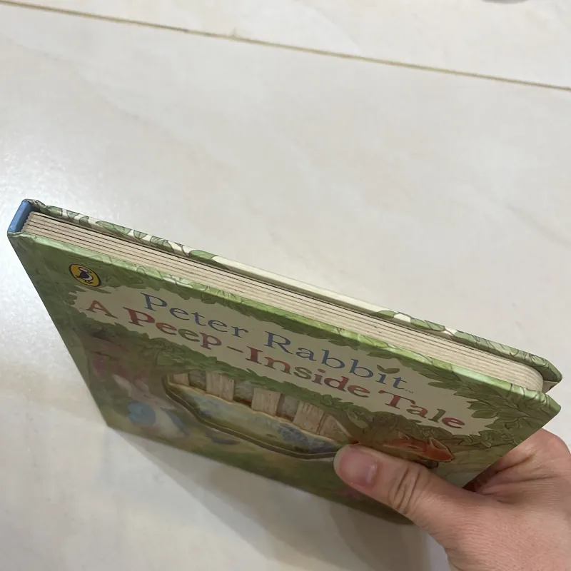 NGOẠI VĂN sách tiếng anh trẻ em PETER RABBIT - a peep-inside Tale - truyện kinh điển hay 1027884