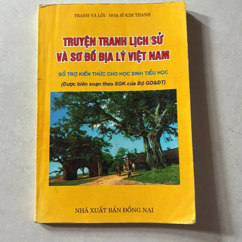 Truyện tranh lịch sử và sơ đồ địa lý Việt Nam 738365