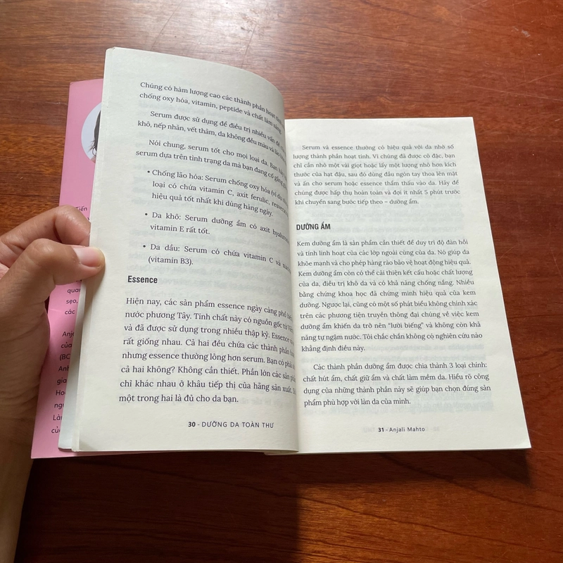 II Sách Làm Đẹp: Dưỡng Da Toàn Thư - ANJALI MAHTO - 2021 494871