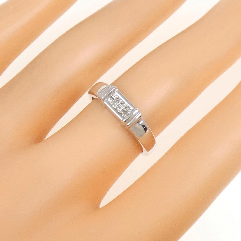 Nhẫn kim cương K18WG 0.15CT - Hàng hiệu Chính hãng 851068