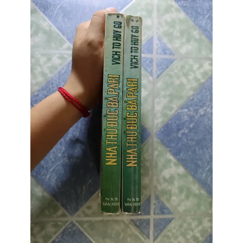 Nhà thờ đức bà Pari ( 2 tập) - Vichto Huygo 927783