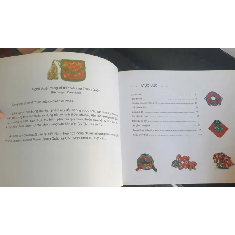 Sách Nghệ Thuật Trang Trí Trên Vải Của Trung Quốc - Cảnh Mặc 697366