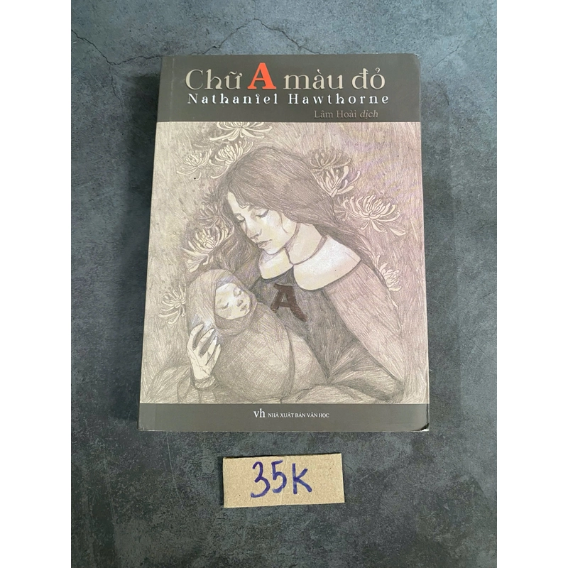 Chữ A màu đỏ-Nathaniel Hawthoren 521012