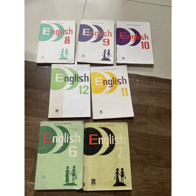 English sgk xưa 590619