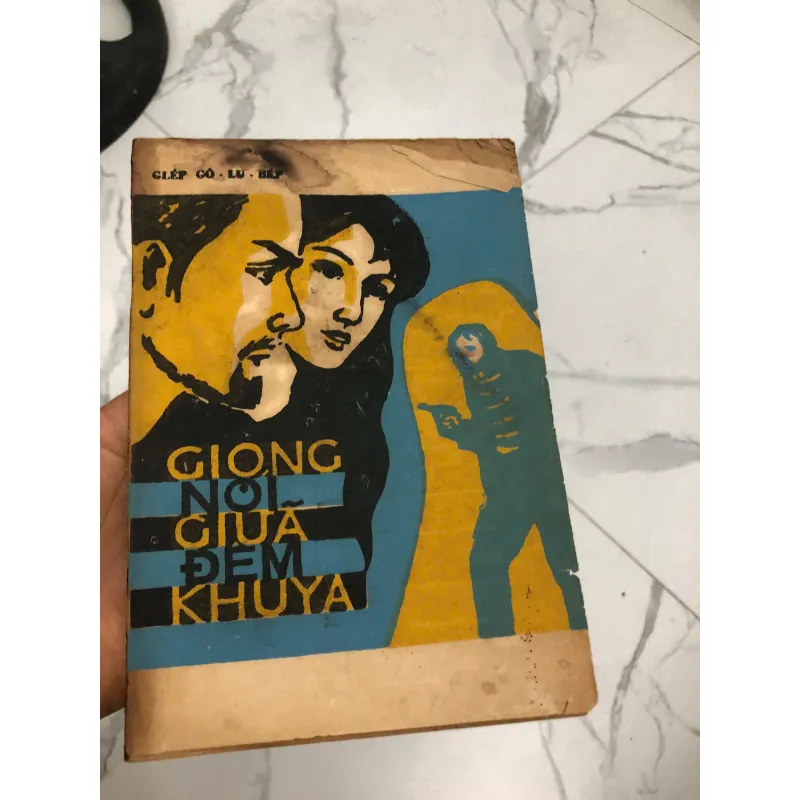 Giọng nói giữa đêm khuya – Tác giả: Giép Gô-lu-bép (Georgi Golubeve) 600348