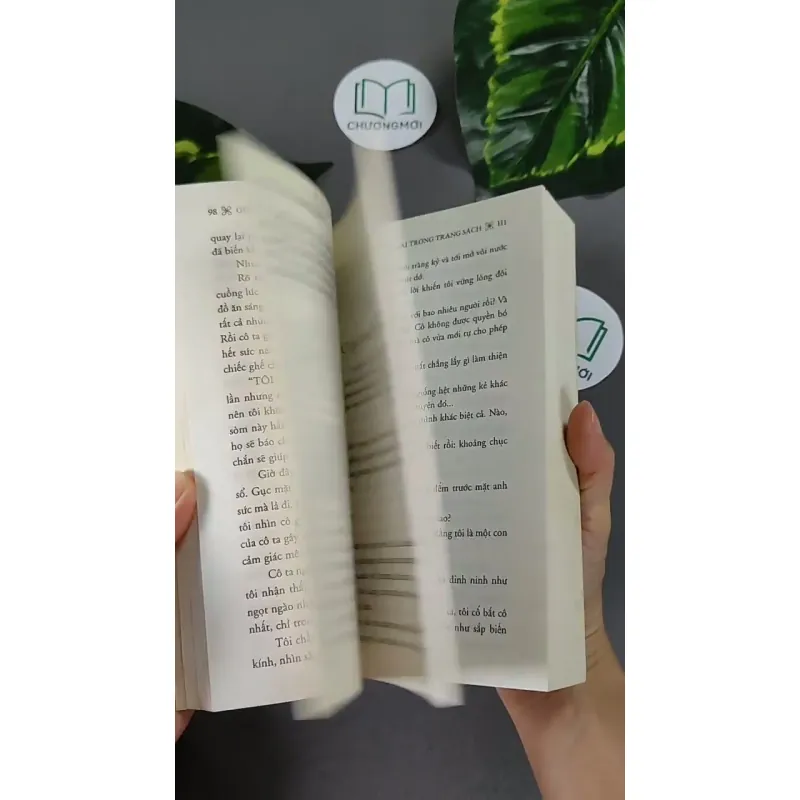 Cô Gái Trong Trang Sách - Guillaume Musso 604624