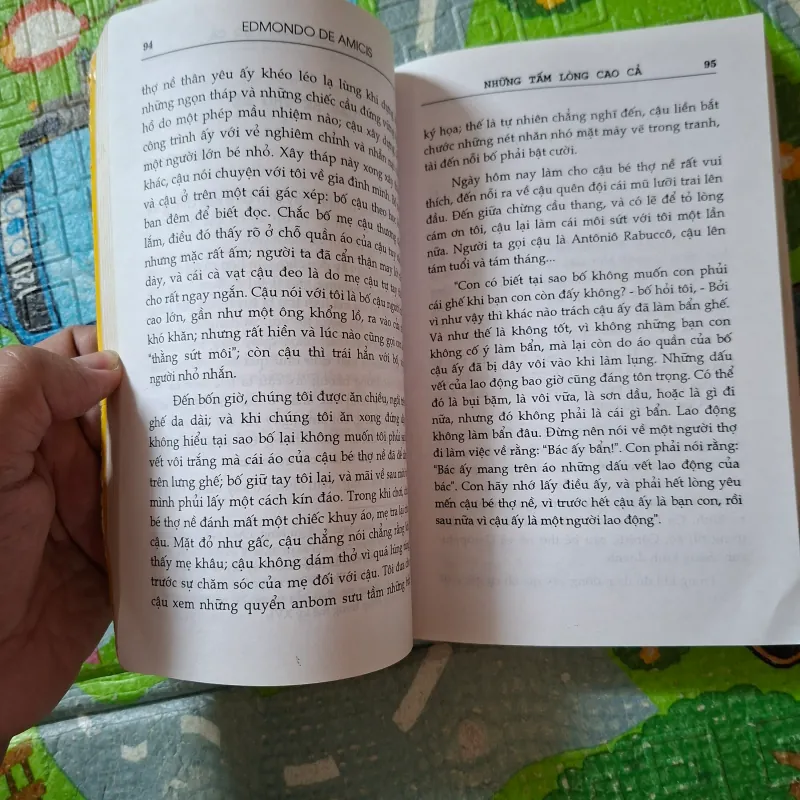 Những tấm lòng cao cả 1032665
