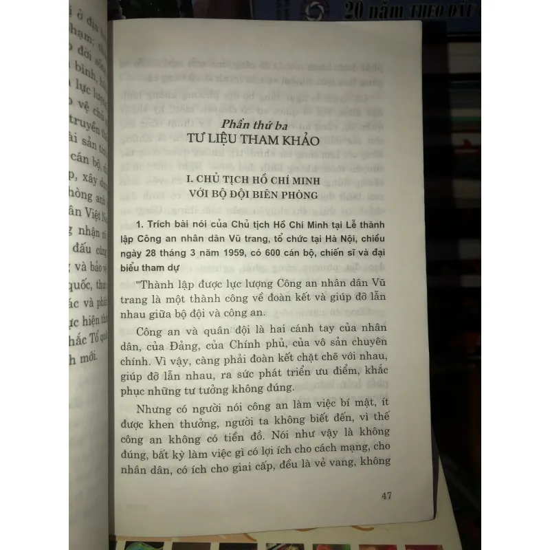 Tài liệu tuyên truyền 50 năm Ngày truyền thống Bộ đội Biên phòng (3-3-1959-3-3-2009)… 758867