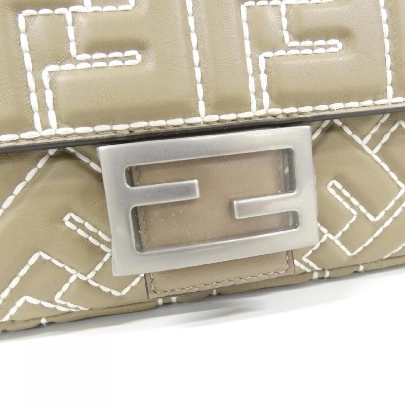 Túi xách vai Fendi Baguette 8BR600 ANX4 - Hàng hiệu Chính hãng 765963