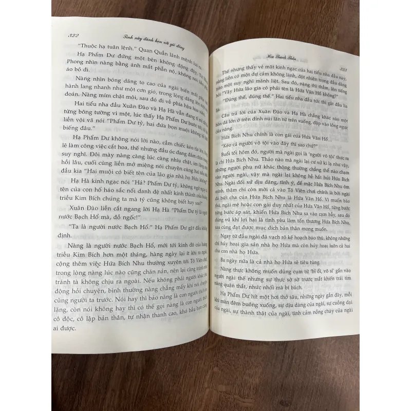 Tình này đành hẹn với gió đông - Hoa Thanh Thần 1034605