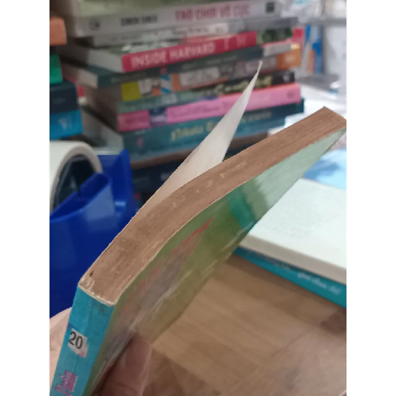 Tú sách văn học trong trường học: Nguyễn Công Hoan, Nguyễn Tuân - Lâm Quế Phong chủ biên 610247