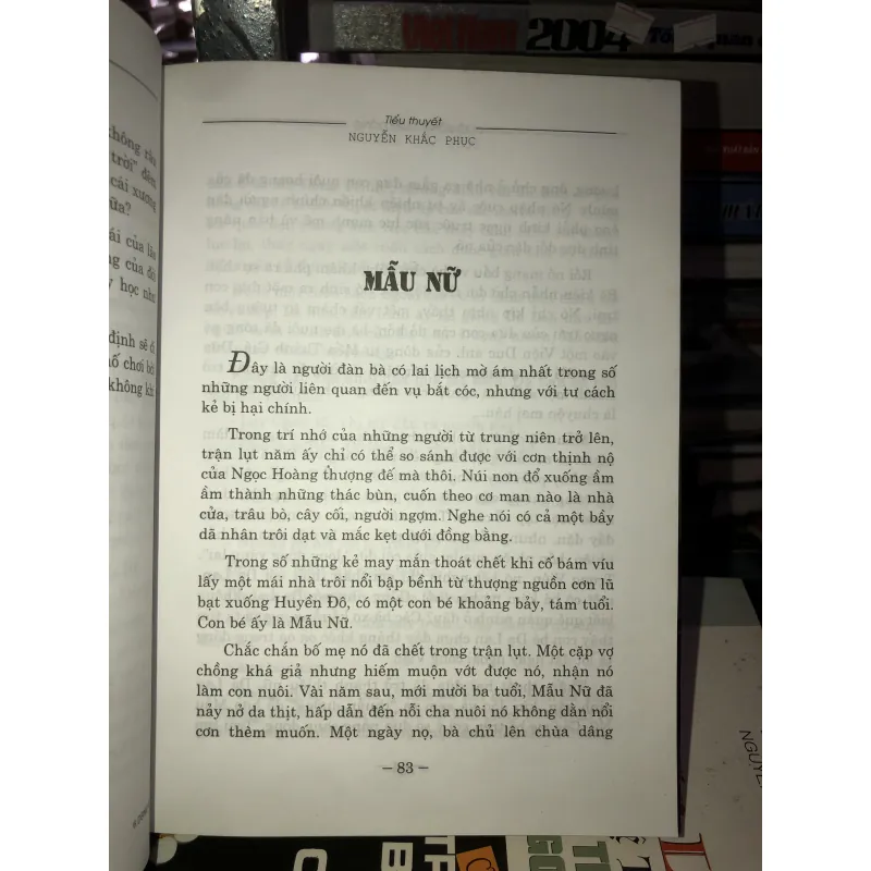 Dưới bóng ngô đồng - Nguyễn Khắc Phục 1001834