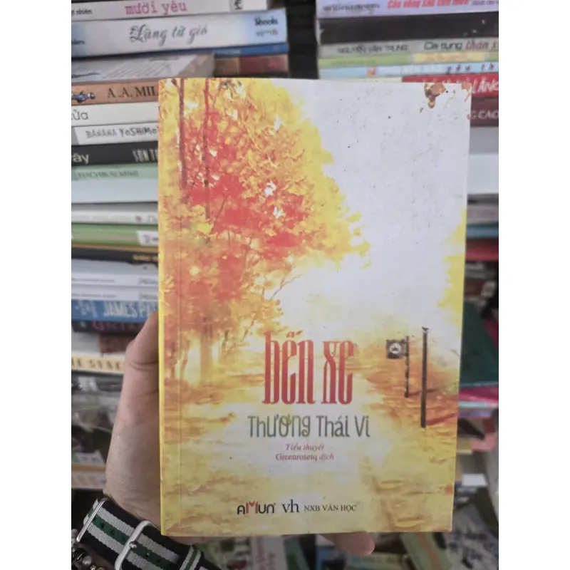 bến xe - Thương Thái Vi 1004000