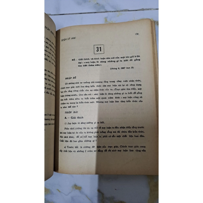 Giải đề thi Triết học Tú Tài - Sách đẹp, hiếm 546035