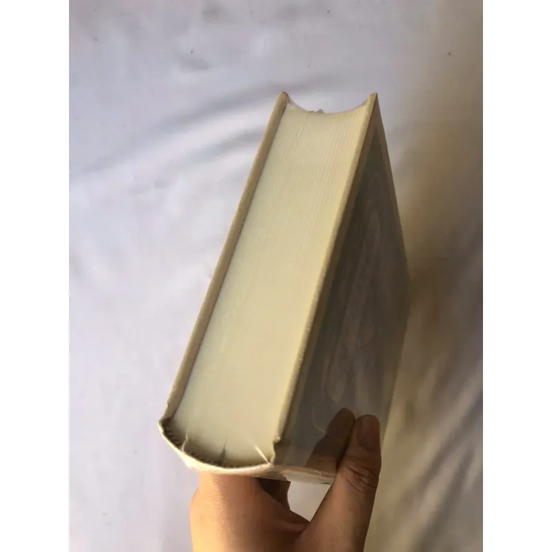 Hai Số Phận - Jeffrey Archer (bìa cứng) 747379