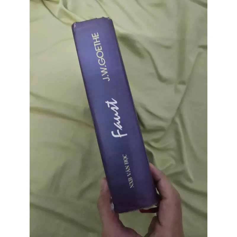 Sách Faust 568027