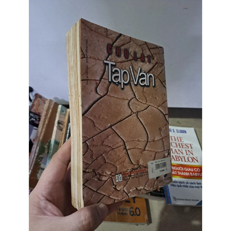 Tạp văn Chu Lai mới 80% ố vàng 2001 HCM0308 Văn học Việt Nam 923651