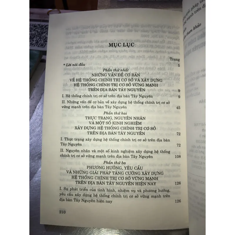 Một số vấn đề về xây dựng hệ thống chính trị cơ sở vững mạnh trên địa bàn Tây Nguyên 758357