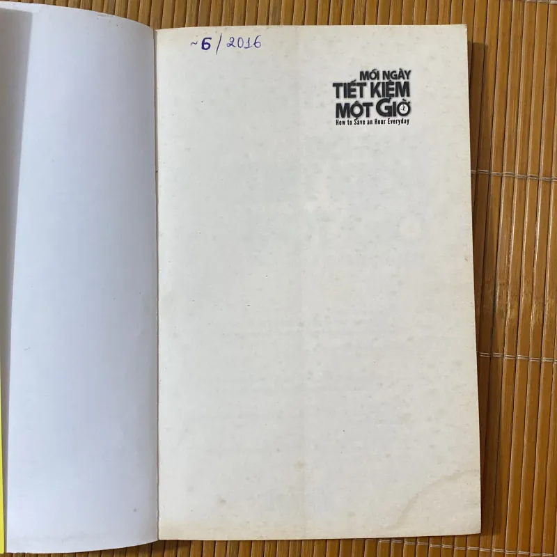 MỖI NGÀY TIẾT KIỆM MỘT GIỜ - Michael Heppell 1045006