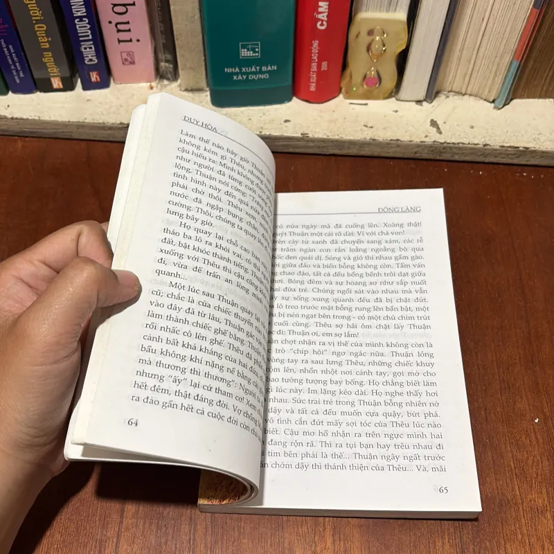 II Tiểu Thuyết: Động Làng - Duy Hoà - 2010 783719