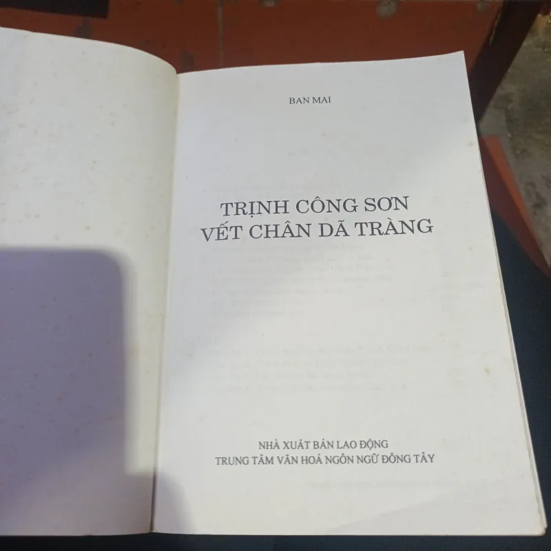 Trịnh Công Sơn Vết Chân Dã Tràng - Ban Mai  1020044