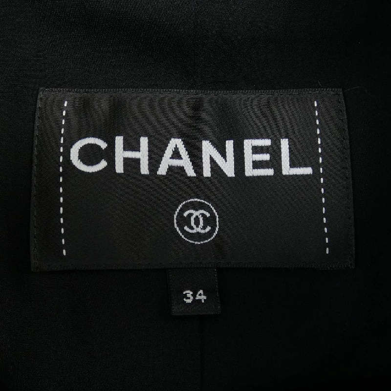 Áo khoác không cổ CHANEL 635390