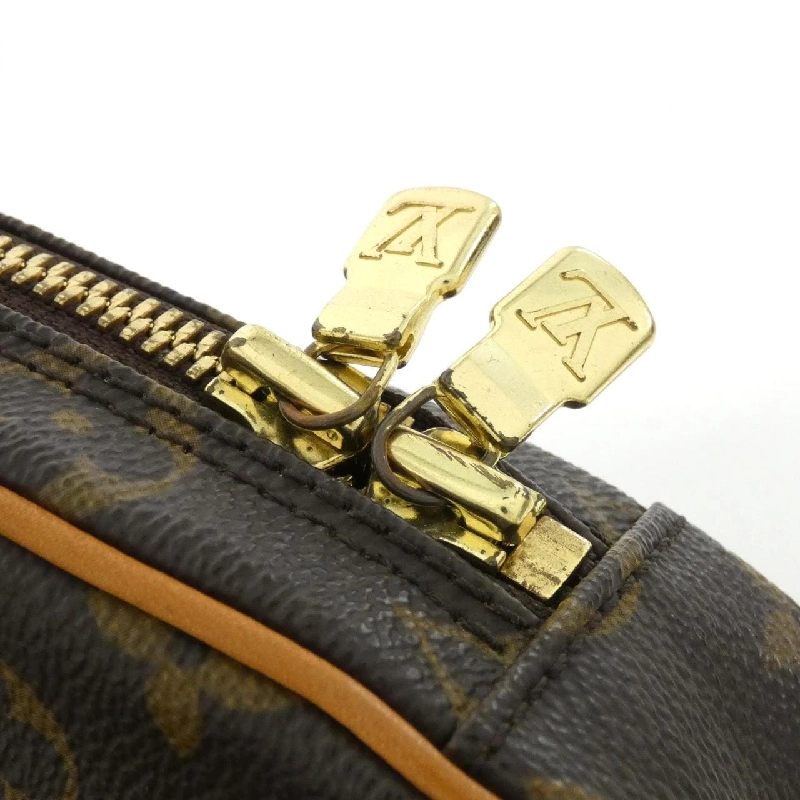 Túi đeo vai Louis Vuitton Monogram Pochette Gange M51870 613293