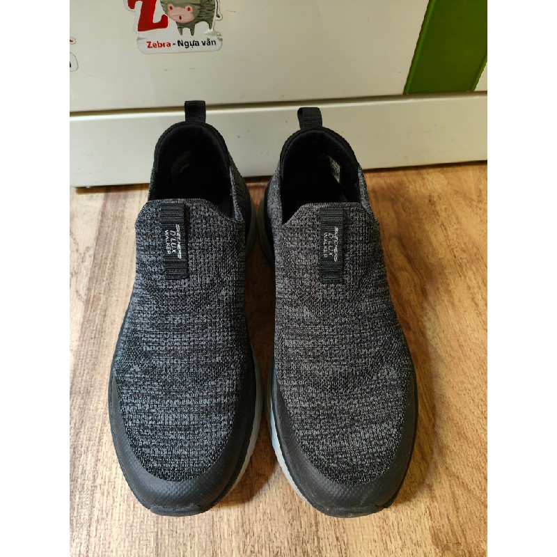 Giày Sketcher size 44 23404